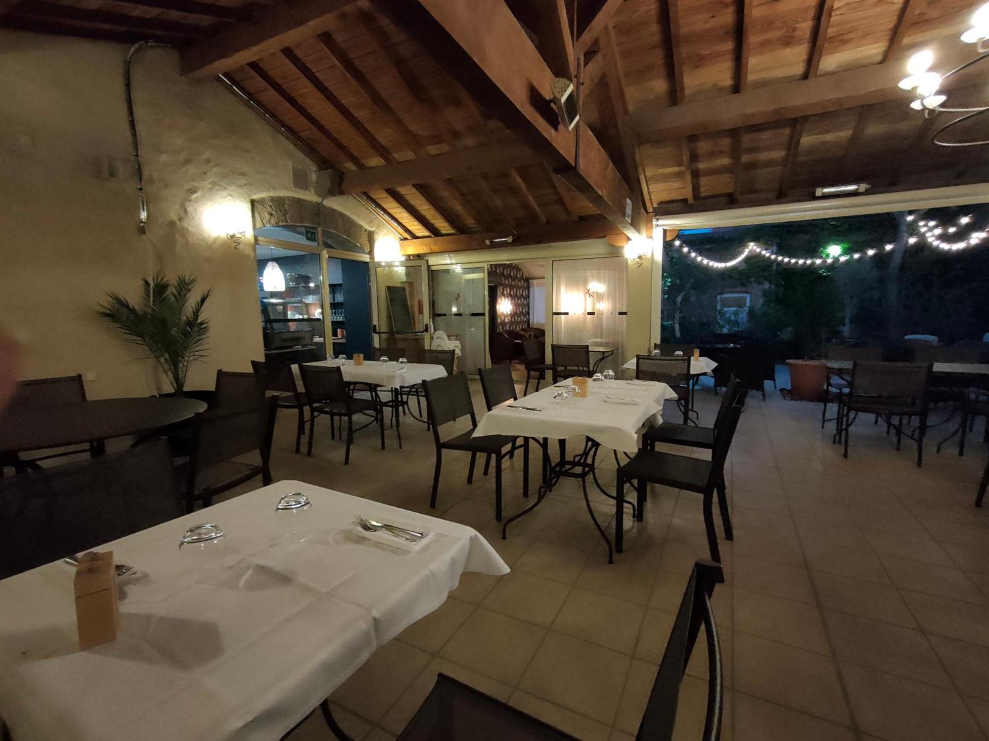 Hotel Restaurant L'Art Des Mets By Cote Jardin Conilhac-Corbieres ภายนอก รูปภาพ